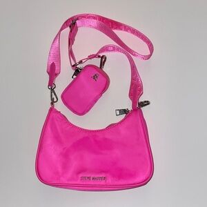HOT PINK purse X body, Steve Madden, with little coin purse Excellent condition